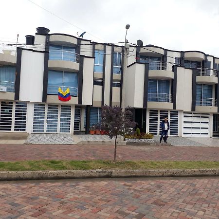 Habitaciones Familiares Tunja Norte Exterior foto